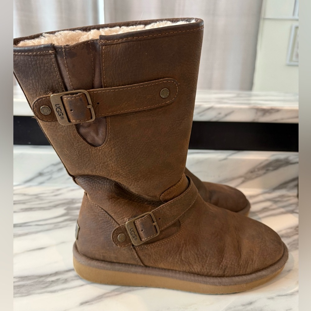 Ugg Sutter Boot - Picture 1 of 13